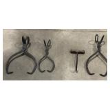 (AH) Ice block tongs and meat hook