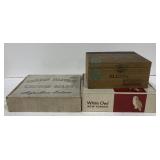 (T) Vintage Tobacco boxes