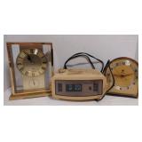 Lot of three clocks. One Linden Quartz mantel