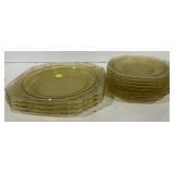 (V) Yellow Glass Plates