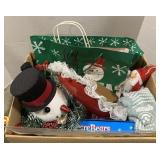 (V) Box of Christmas Decorations