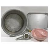 (U) Vintage Items incl. 15" Metal Wash Tub &