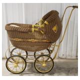 (V) Baby Carriage Llyod Loom Wicker