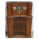 (AH) Vtg Zenith Radio Console, Long Distance,