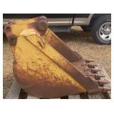 (BN) Caterpillar Backhoe Bucket 36"