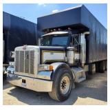 2000 Peterbilt 379 Truck w/ Grapple Bucket Crane,