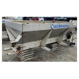 Western Ice Breaker Spreader 116" across x 51"