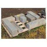 Pallet of misc. landscaping bricks