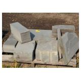 Pallet of misc. landscaping bricks