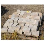 Pallet of misc. landscaping pavers
