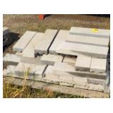 Pallet of misc. landscaping pavers