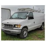 2003 Ford Triton V8 Van, runs, gas,