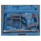 (BZ) Bosch corded rotary hammer with attachments