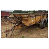 (BV) Knight 350 manure spreader