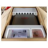 Fronius Symo Solar Inverter Model 4210093801 NOS