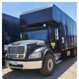 2007 Freightliner M2 112 Truck w/