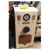 (BZ)Vtg Blitz Battery Charger