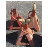 Lot of three 6 ton garage stands