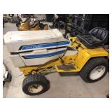 IH cub cadet 1200 riding lawn tractor with deck