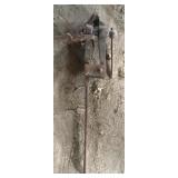 Antique barn vise