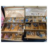 Outstanding Antique and Collectible Auction