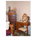 dressing table