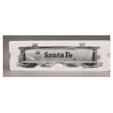 MTH 20-97421 Santa Fe 100 Ton Hopper Car MTH 20-97421 Santa Fe 100 Ton Hopper Car