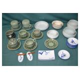 Lot Numerous Pcs Korean Style Tea Sets & Tableware