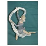 14" Spanish Nao by LLadro Dancer with Veil H-25 F