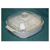 Corningware Classic White 10" Browing Dish w/ Lid