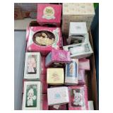 30pc Precious Moments Ornaments in Boxes