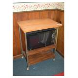 Kenmore Quick Touch Microwave On Island Cart