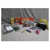 Lot Model Train Building & Accessories