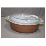 Pyrex 1.5qt  Early American Covered Casserole