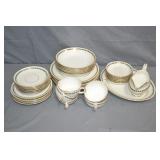 36pcs Knowels, Taylor & Knowles China Dinnerware