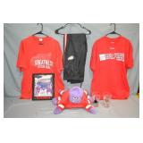 Lot Detroit Red Wings Plush, Glasses, Pics & More