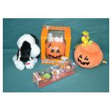 Lot 4pc Peanuts Halloween Decorations