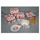 4 Temptations Pawfetti 16oz Bowls, Plates, Lids