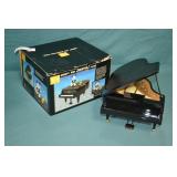 Snoopy & woodstock Musical Piano in Box