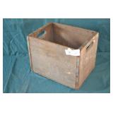 RIsdon Bros Detroit Antique Wood Dairy Crate