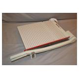 Boston 2612 Paper Cutter