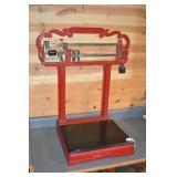 Late 1800s Howe Scale Co. Platform market Scale