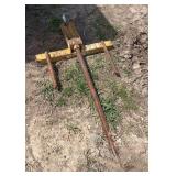 Bucket mount bale spear, row:6