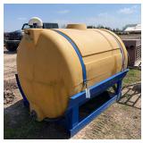 Large plastic water tank, row:7