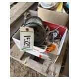 Box of Side Lights for Trailer & Headlight, bldg:green