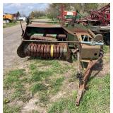 John Deere 14T square baler, row:3