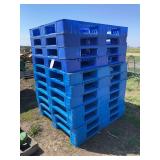 (11) Plastic pallets 50'x 47', row:6