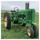 John Deere A, row:1