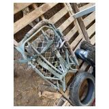 Hawk Climbing Tree Stand, bldg:green