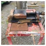 Bench w/ Vise